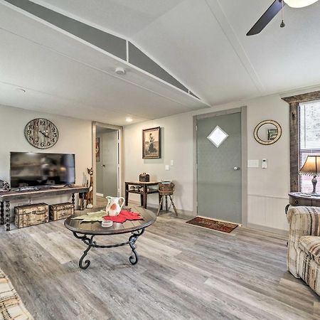 Smoky Mountain Vacation Rental With Hot Tub And Kayaks Whittier Dış mekan fotoğraf