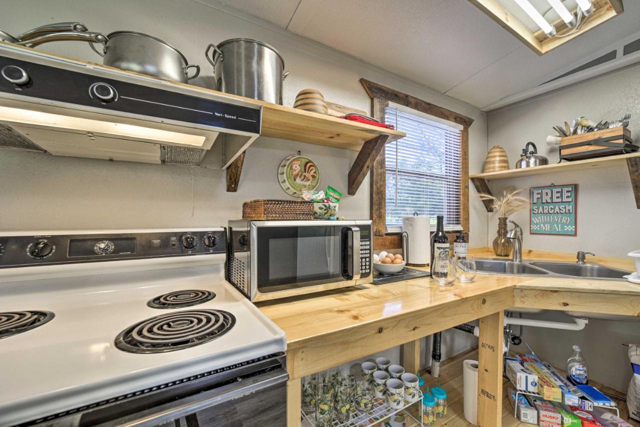 Smoky Mountain Vacation Rental With Hot Tub And Kayaks Whittier Dış mekan fotoğraf
