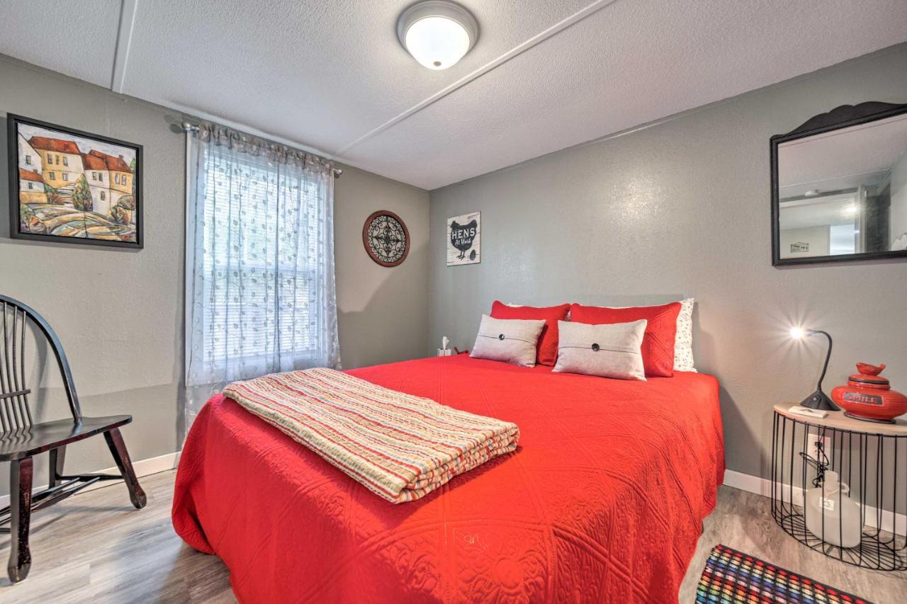 Smoky Mountain Vacation Rental With Hot Tub And Kayaks Whittier Dış mekan fotoğraf